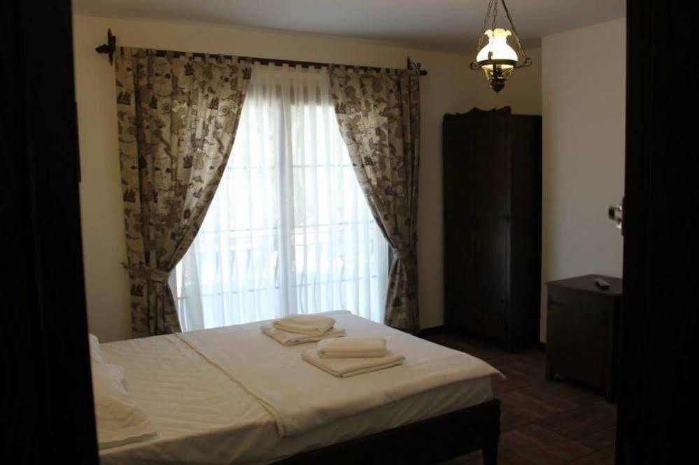 Kaptan Motel Siğacık Εξωτερικό φωτογραφία