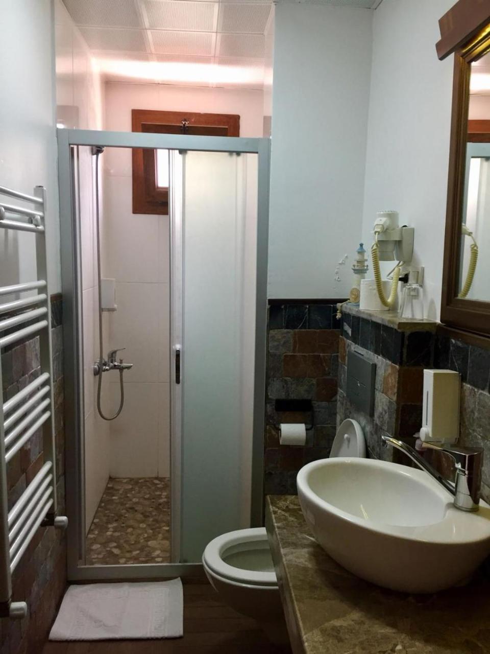 Kaptan Motel Siğacık Εξωτερικό φωτογραφία